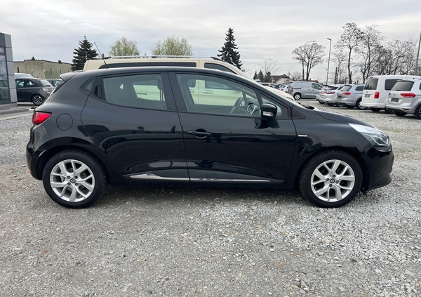 Renault Clio cena 34000 przebieg: 145300, rok produkcji 2015 z Radzymin małe 232